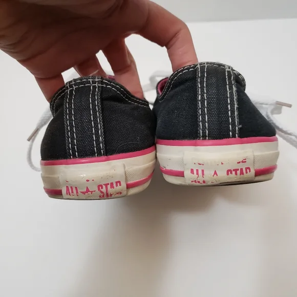 Sz 5 Junior Converse Black White & Pink Trim Shoes - Picture 5 of 8